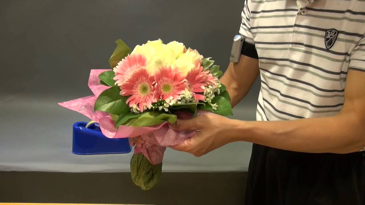 B125 Flower Bouquet for Mother's Day 母親節花束包裝