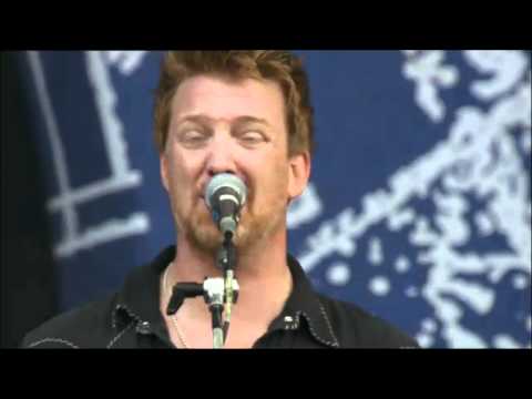 Queens Of The Stone Age - Little Sister Rock Werchter 2011