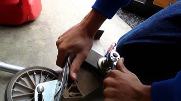 How to replace an echo edger blade