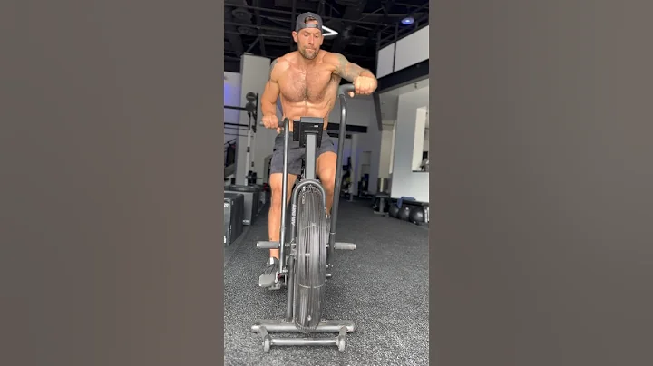 Assault bike challenge 30 cals sub 30 seconds.