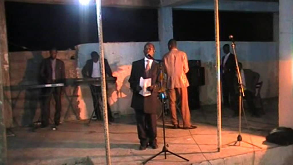 Toirab Saif Elwatwan de Mohamed Toiha et Hadidja Madihali (Seleani Hamahamet) part1/3