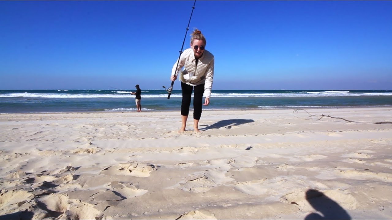 BUS LIFE - WE FINALLY CATCH SOME FISH - INSKIP POINT - YouTube
