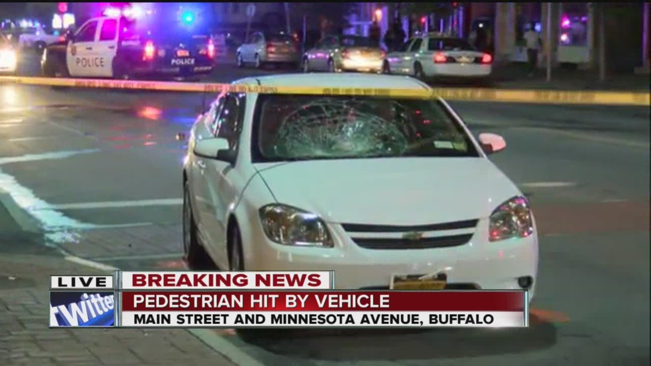 Pedestrian hit by car - YouTube