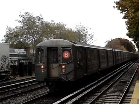 Brighton Beach Bound R68A B Express Train @ Ave J - YouTube