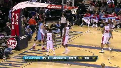 Play of the Day (02/11/2012): Chris Paul