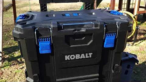 Kobalt CASESTACK Plastic Wheels Lockable Tool Box