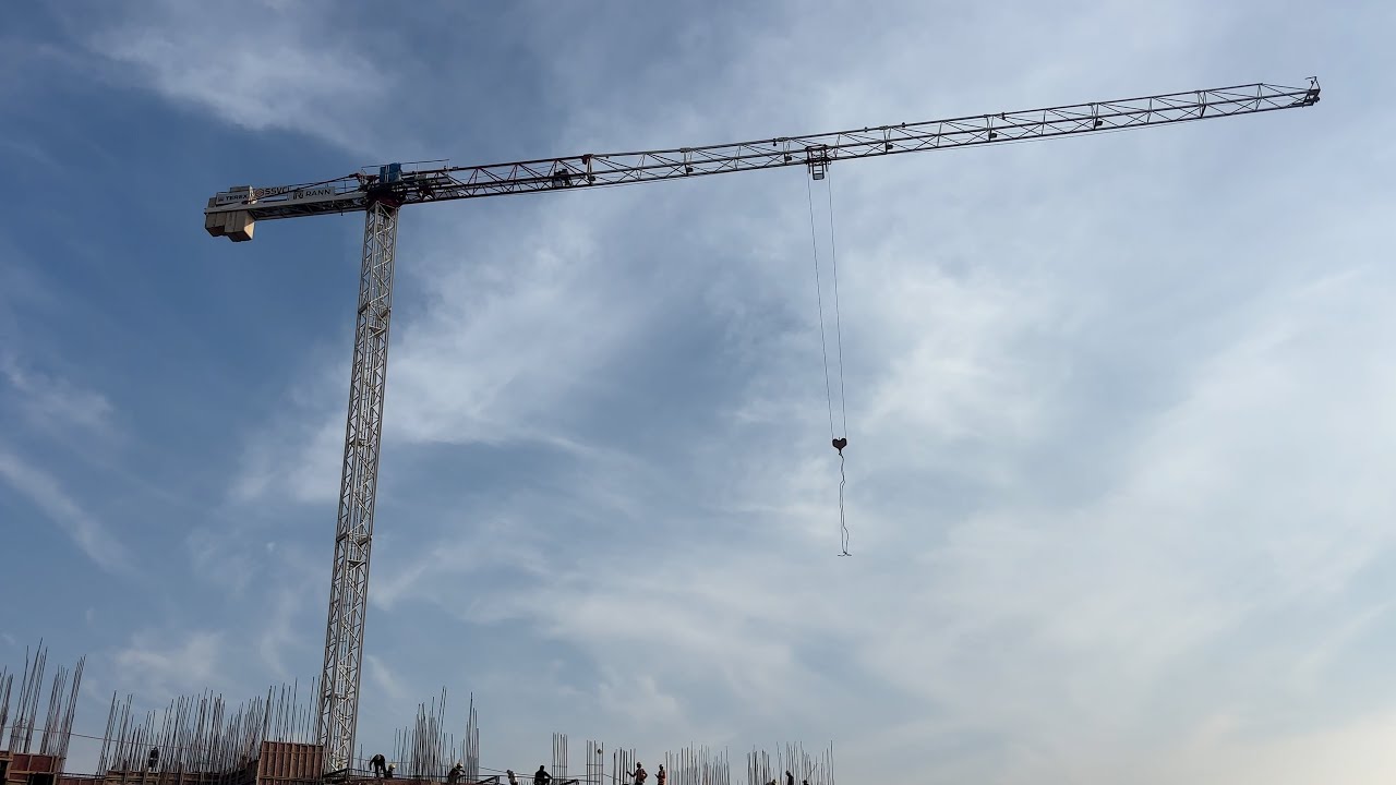 “Climbing a tower crane near the airport ✈️” | Vlog 28