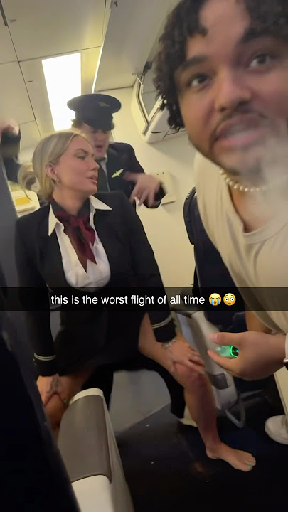 These flight attendants NEED to be fired 😭😳