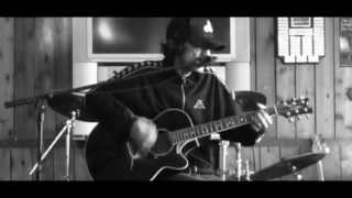 Carlos Soria from the Nils 1st acoustic Owls Head Aprés Ski