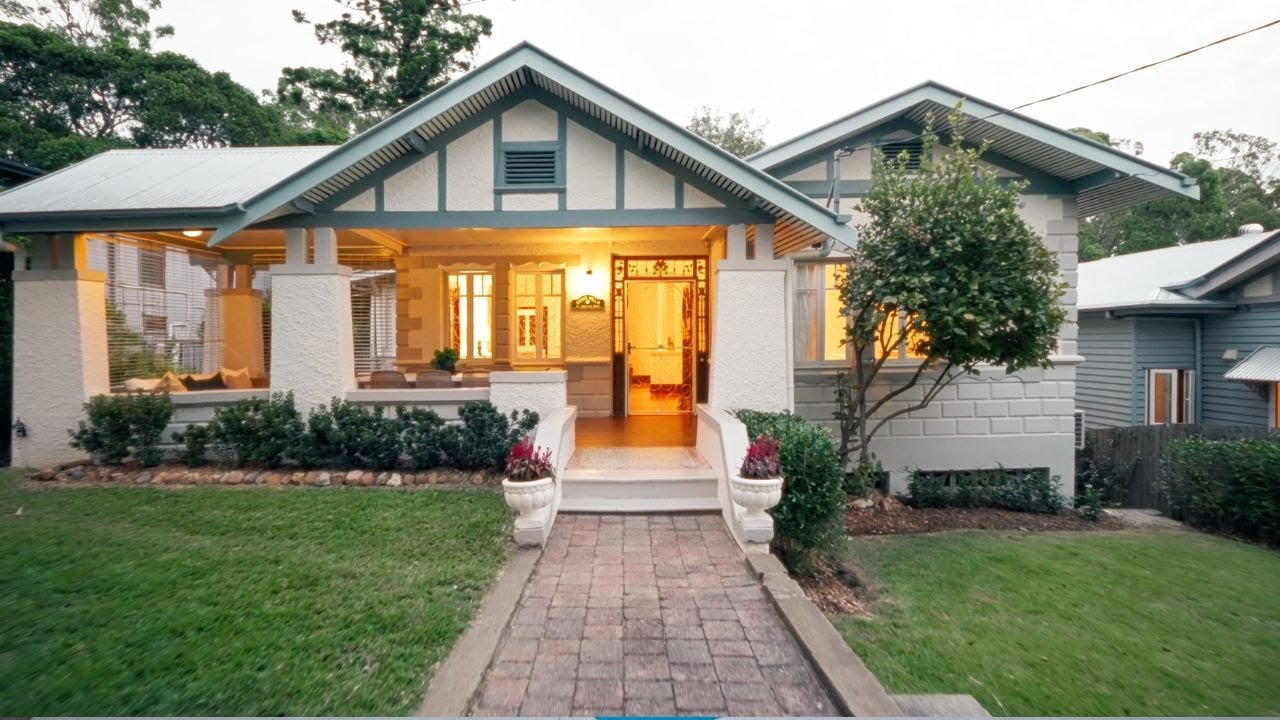 For Sale | 20 Chiswick Road, Bardon, Brisbane | Caroline Brown Property