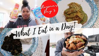 WHAT I EAT IN A DAY! Realistic, fast, and easy meals | 12 DAYS OF VLOGMAS (Day 3)