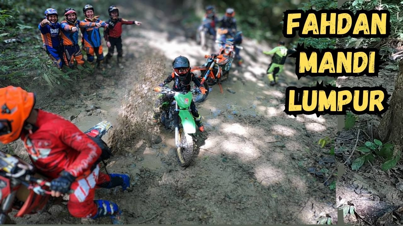 LAGI ANTRI MAU NANJAK.. EH MALAH KENA SEMBUR.. WKKKK