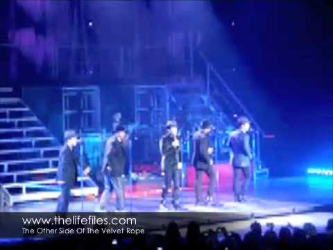 New Kids On The Block Concert - LIVE In Houston (1...