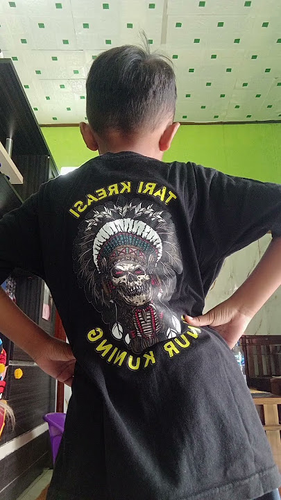dayak janur kuning