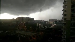 Awan dan Hujan di Putrajaya