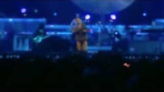 Video thumbnail of "Robbie Williams Better Man Live Concert"
