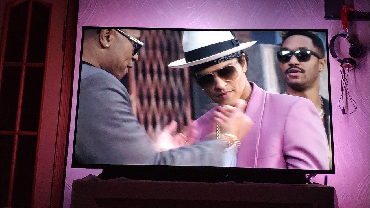 Тест ambilight на xiaomi mi tv 4s 55 дюймов - YouTube