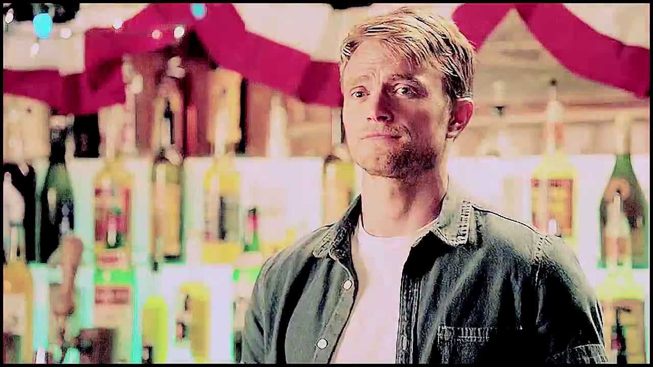 zoe + wade [3x01] | gone away