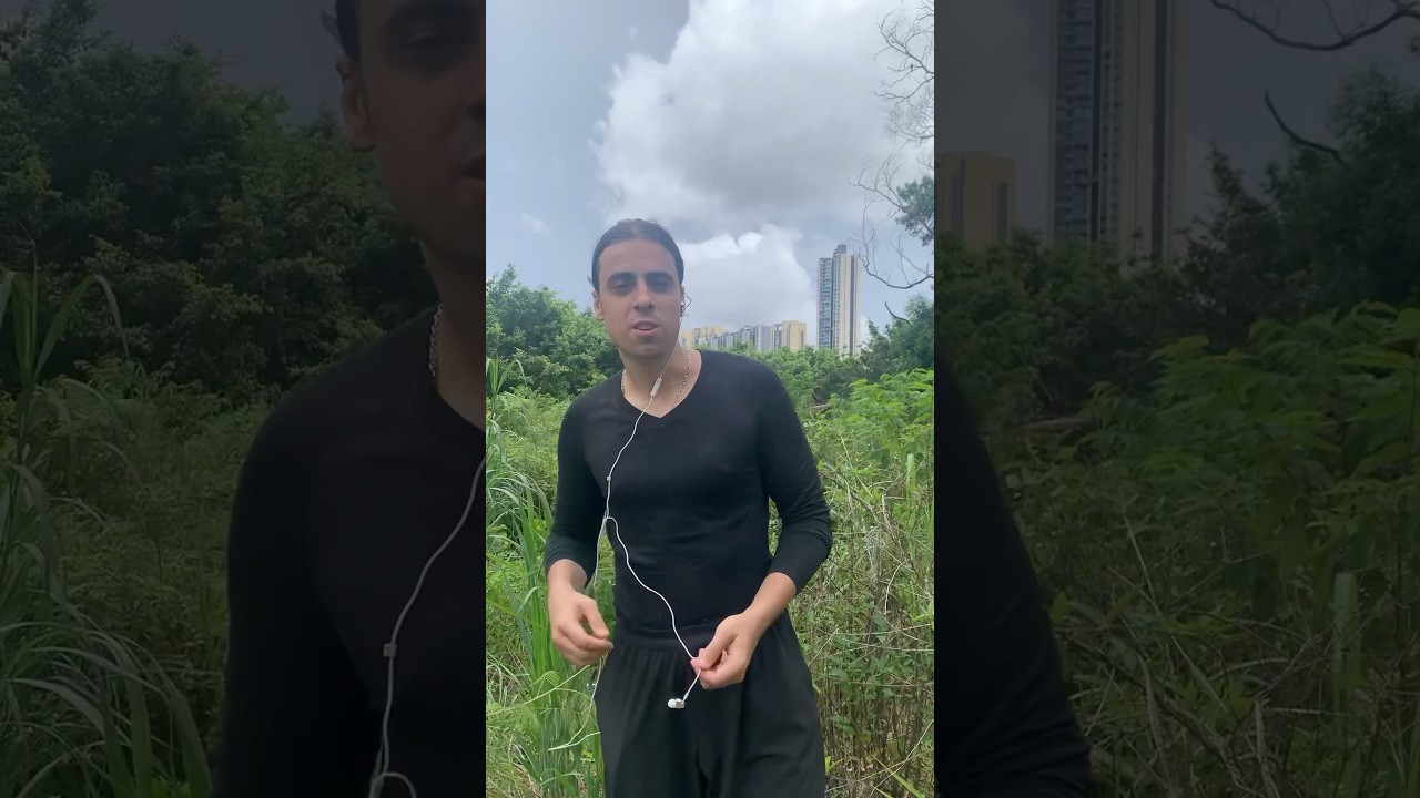 Прикол с прохожим)