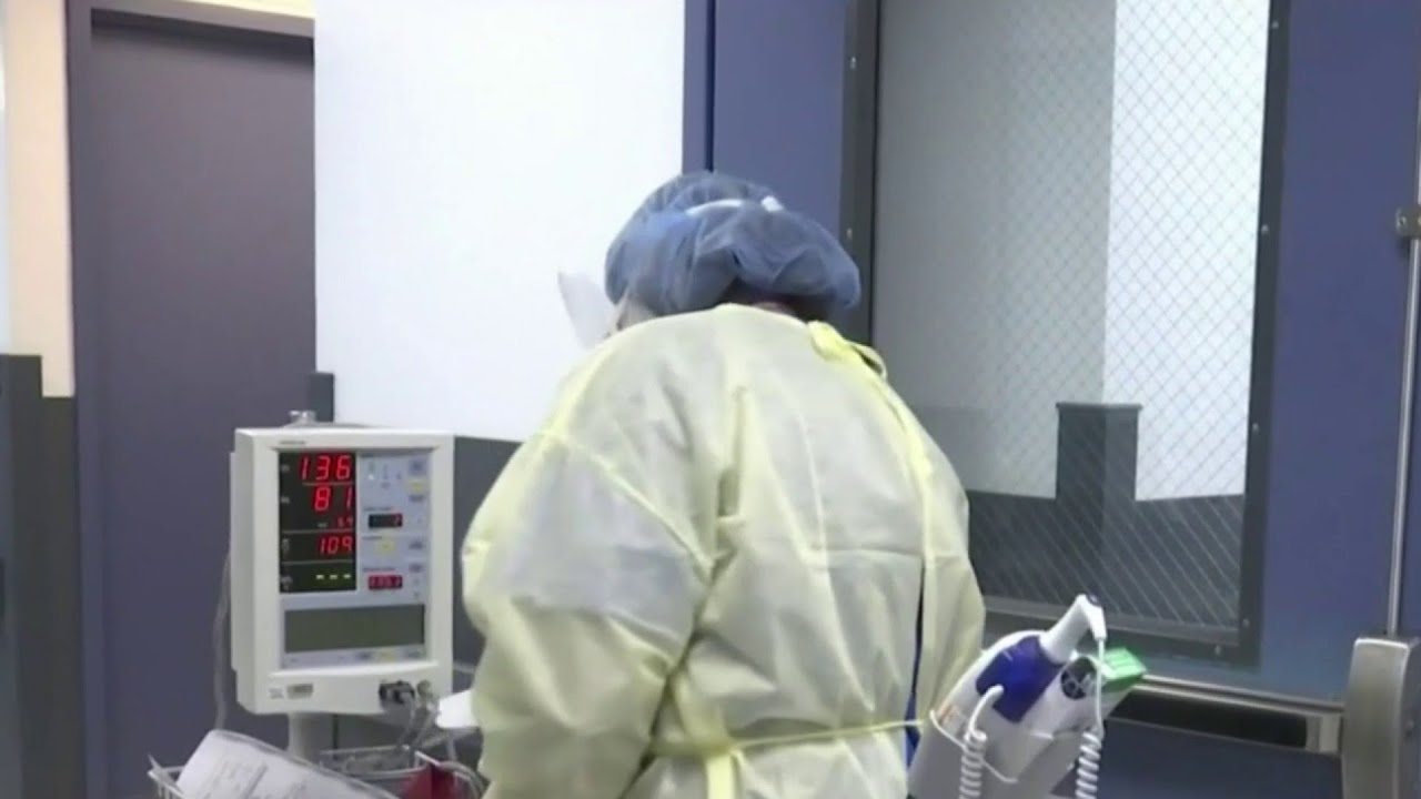 CDC shortens COVID isolation guidelines to 5 days - YouTube