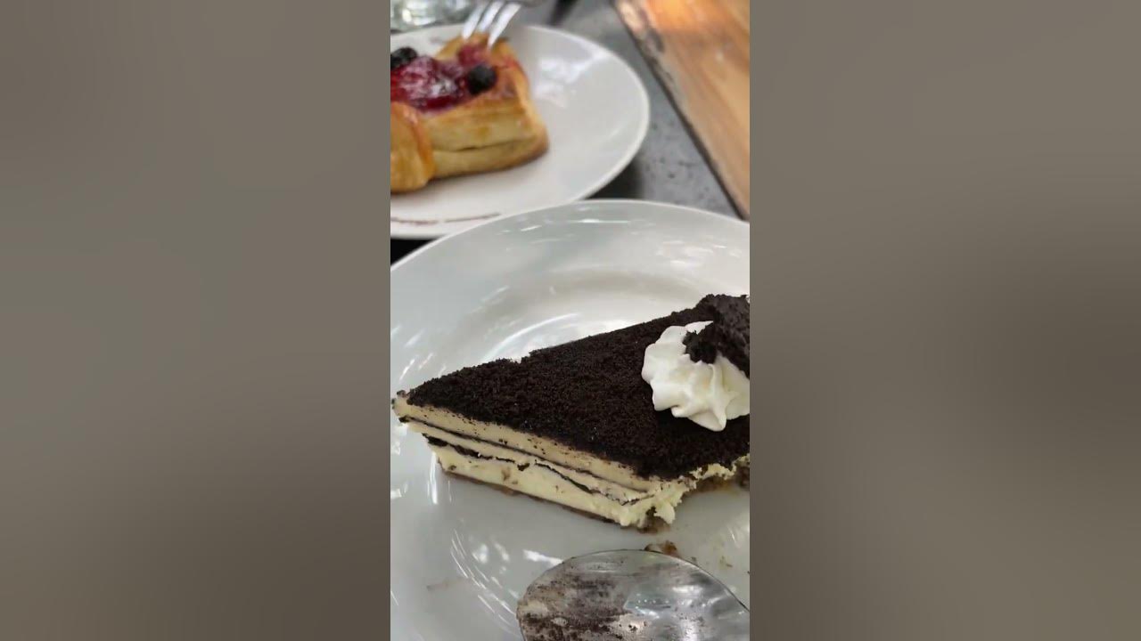 REKOMENDASI KULINER JOGJA - CAFE TEMPAT MAKAN CAKE LUMER ALA BULE - CINEMA BAKERY
