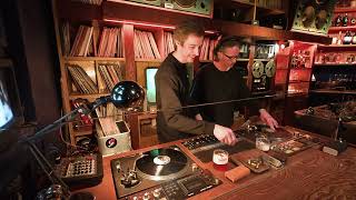 Trip-Hop, Downtempo, Chill Music, Broken Beat Vinyl Mix by Fragmented Beats @ Fonoteca Listening Bar
