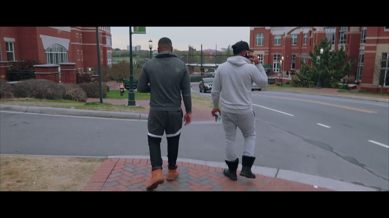 Guarda Dav Baynga x Davinci "Who Run It" Freestyle su YouTube Guarda Dav Baynga x Davinci "Who Run It" Freestyle su YouTube