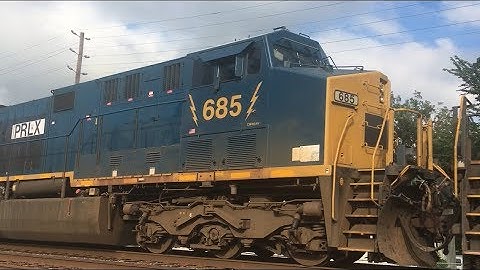 NS 21M @ Cranford, NJ with a PRLX (ex-CSX) Yn3 AC6000 trailing