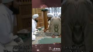 wajah yang seiras dengan RASULLULLAH.