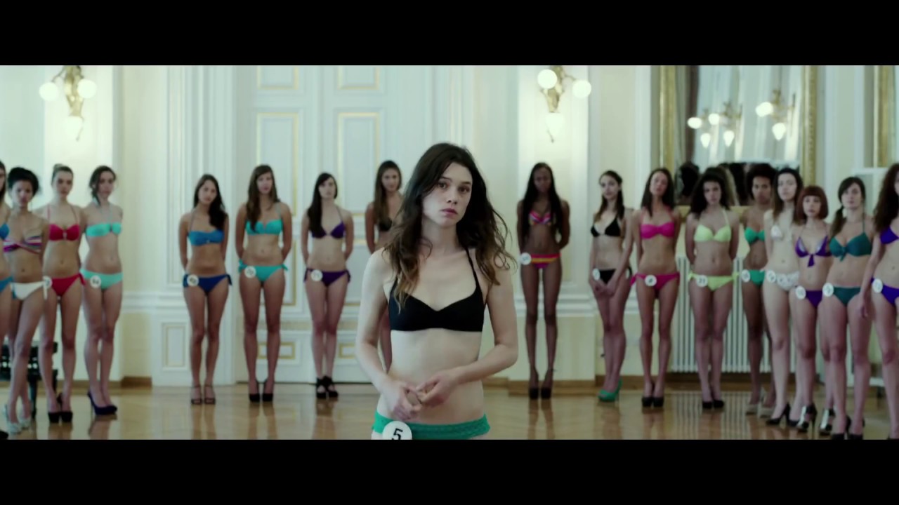 Berges frisbey bikini astrid Astrid Bergès