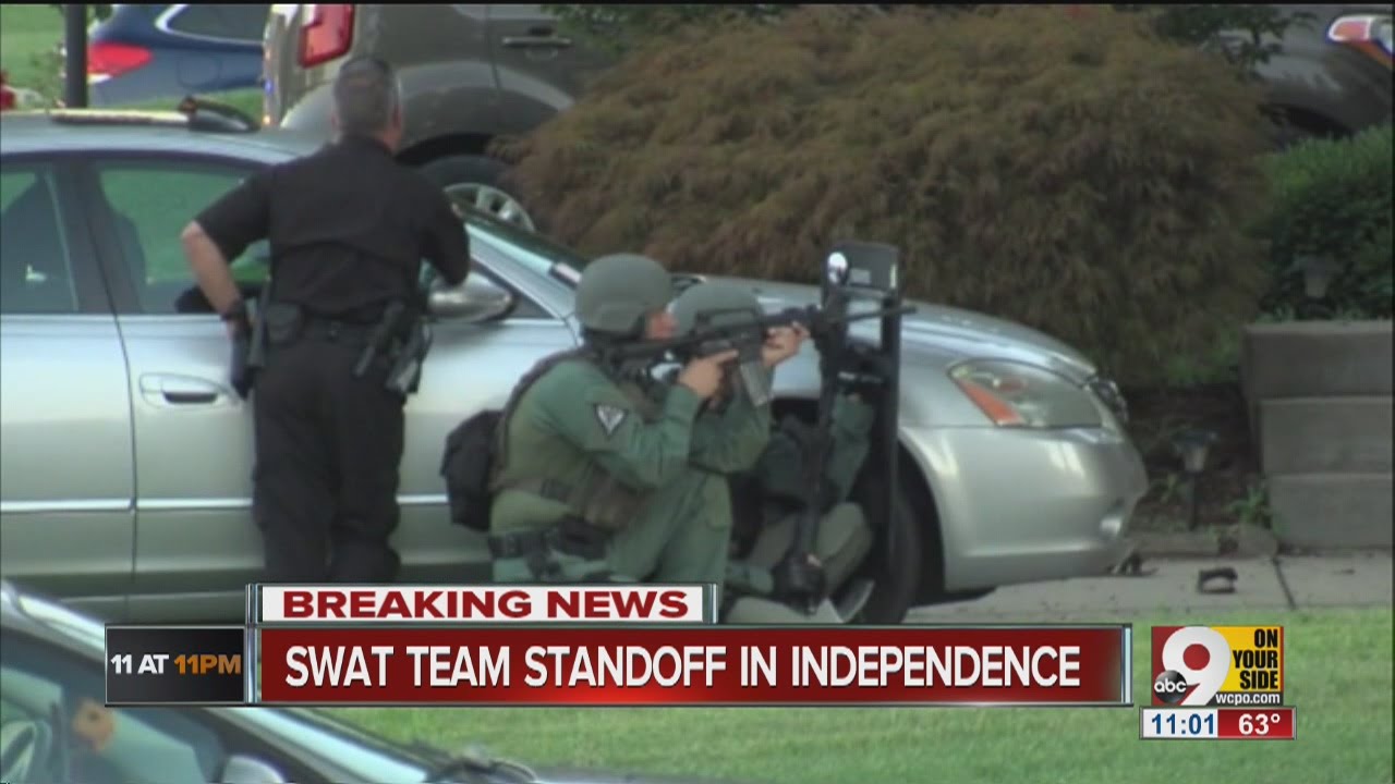 SWAT standoff Northern Kentucky neighbors warned to stay inside YouTube