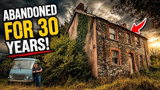 I Found an Abandoned House Hiding SECRET CARS! 😱