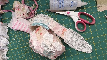 Making a Shabby Chic Snippet Roll...#1