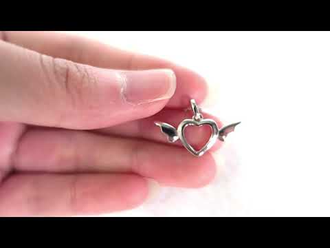 angel wing necklace video 1