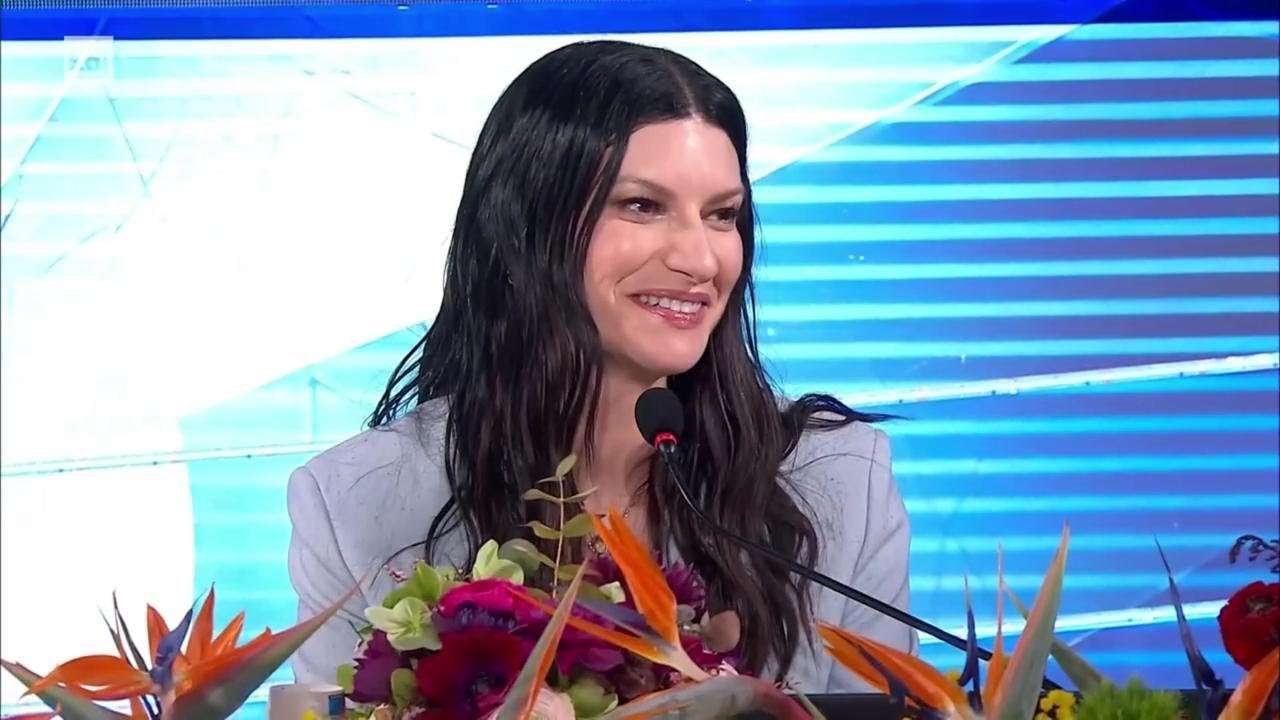 LAURA PAUSINI replica a GIANLUCA GRIGNANI: 