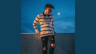 struggling (feat. lullabyboy \u0026 yunny goldz)