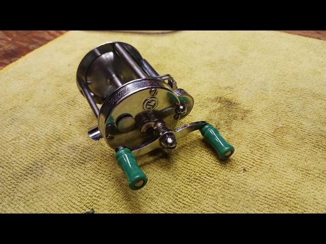 antique pflueger baitcasting reels Captain Reel PFLUEGER SUMMIT 1993 - Reel