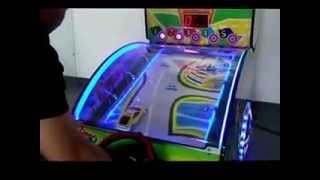 Cyclone Racing - Redemption Games screenshot 4