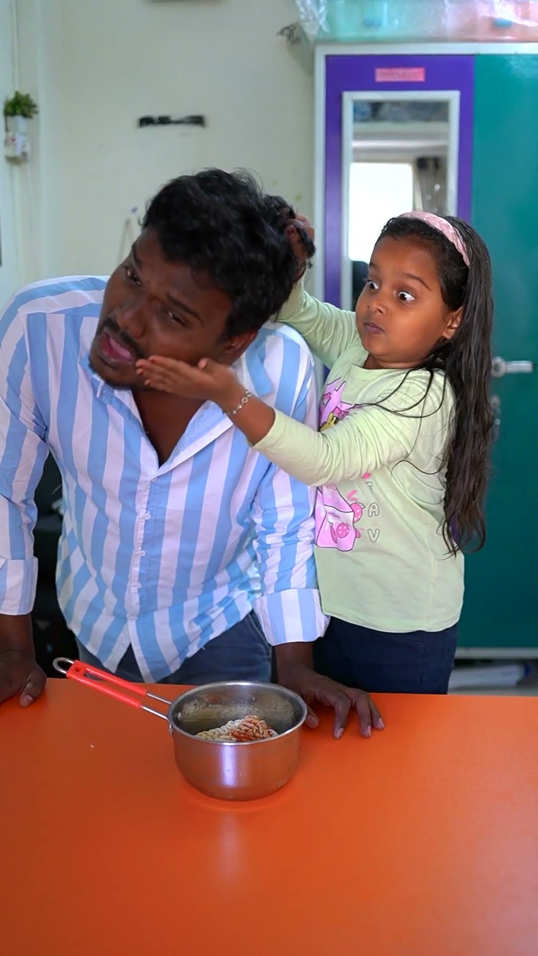 Anam ne yeh kaisee Maggie bana di ? #shorts #viralvideo #viralshorts