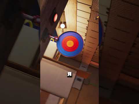 Это It Takes Two, только вы играете за радиоуправляемые машинки