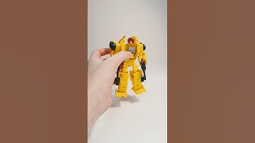 Legacy Dragstrip🏎🔥🧨#transformers #transformation #transformerslegacy #deluxe #shorts #subscribe