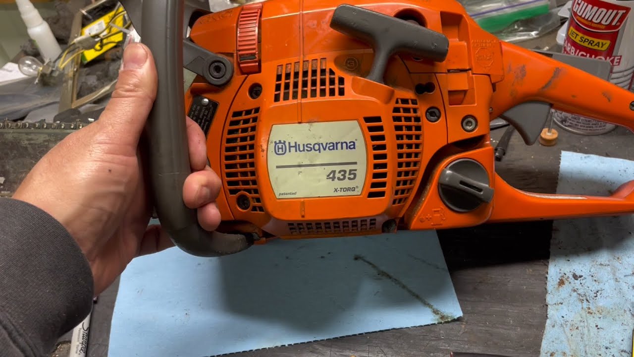 Husqvarna 435 Install Chain - YouTube