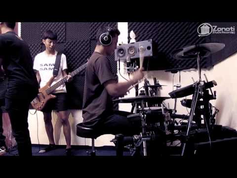 Retrospect - กอดตัวเอง Cover By Ma Show