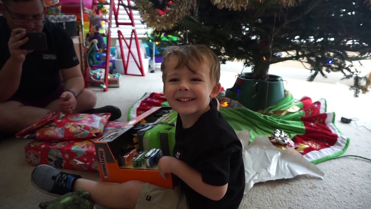 HD Opening представляет рождественское утро 2018 года