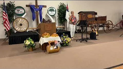 Lillian and Gary Narramore sing "There's Room At t...