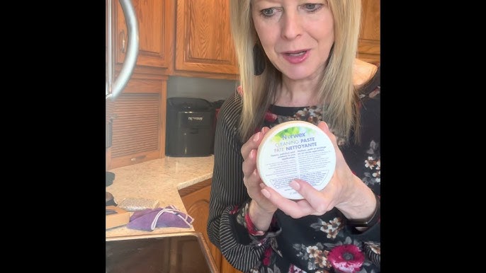 How to Clean Your Tub in Under 1 Minute! • Norwex Cleanig Paste