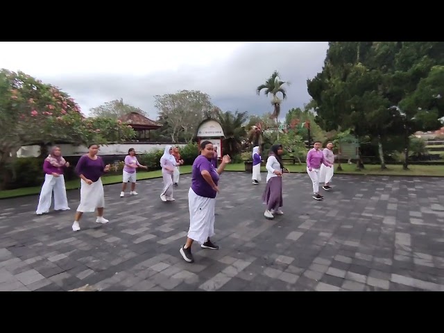 Just The Way You Are Bachata Line Dance // Choreographed by Eko Purnomo ULD NTB ( INA) class=