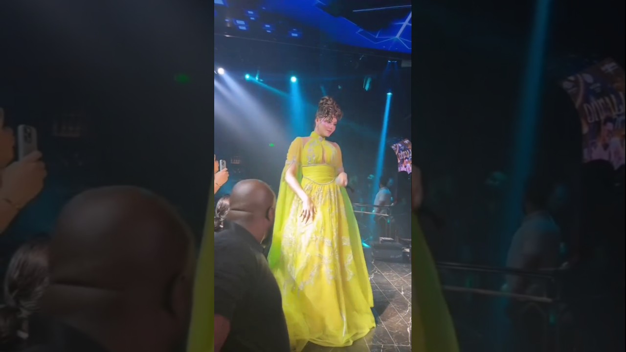 Urvashi Rautela Dance💃 in Dubai Marina🔥🔥|The Unseen Shorts 