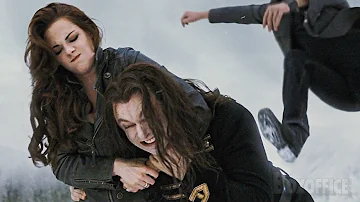 Bella rips off the heads of the Volturi  (Final Fight) | The Twilight Saga: Breaking Dawn - Part 2