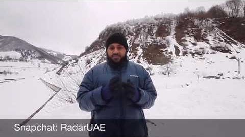 يوم الجمعة. سورة الكهف. الإكثار من الصلاة على النبي عليه الصلاة والسلام